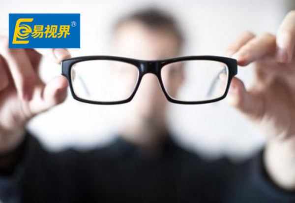 易視界 正常眼、近視眼、遠(yuǎn)視眼的區(qū)別